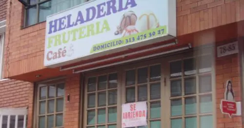 HELADERIA Y FRUTERIA HELEN HELADERIA Y FRUTERIA HELEN